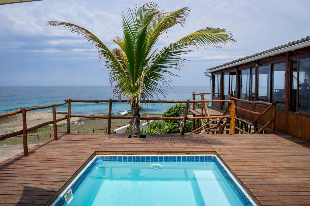 C-Mew Guest House Praia do Praia do Tofo Dış mekan fotoğraf